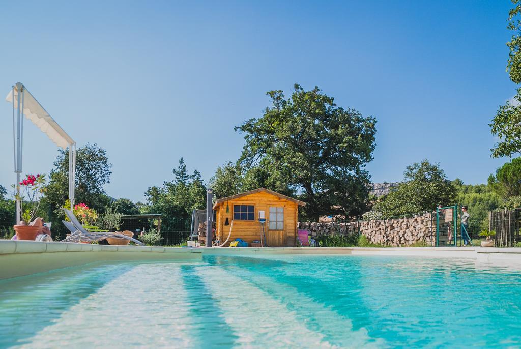 Le Pas Des Lanciers Hébergement de vacances *